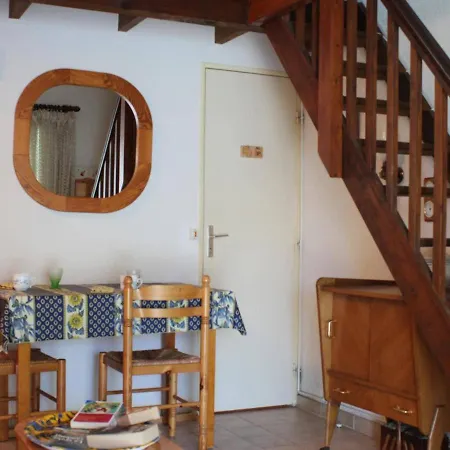 Maison De Avec Mezzanine Et Terrasse, A 900m De La - 6 Couchages ! - Fr-1-229-806 Holiday home *